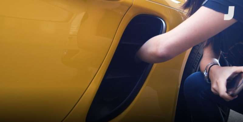 Illustration for article titled Five Things to Know About the Violently Yellow 2018 Porsche 718 Cayman GTS